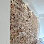 Apartment F&f *