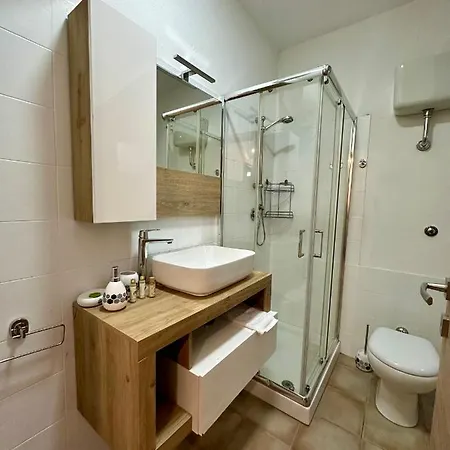 Appartement F&f