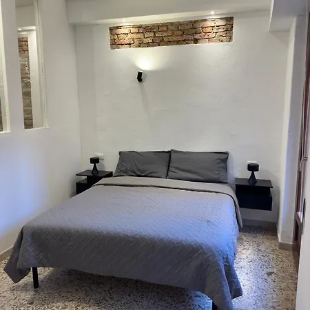 F&f Apartment *